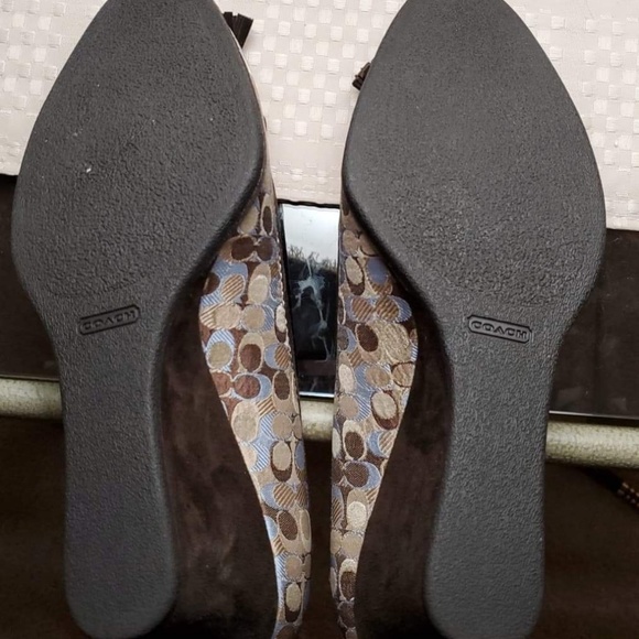 Coach shoes - Picture 3 of 4